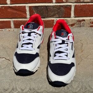 Reebok Classic Sneakers Retro Running Shoes White Blue Red Size 6